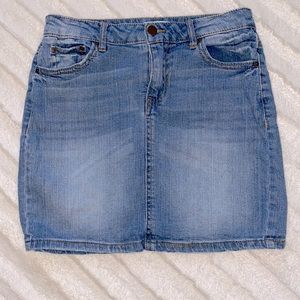 Classic Jean skirt by Ivy & Main